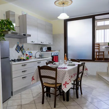 Intera Casa Indipendente Vicino Al Centro Di * Catania